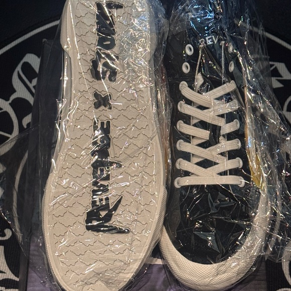 Revenge X Storm “Black Hi Flame” - Picture 1 of 5
